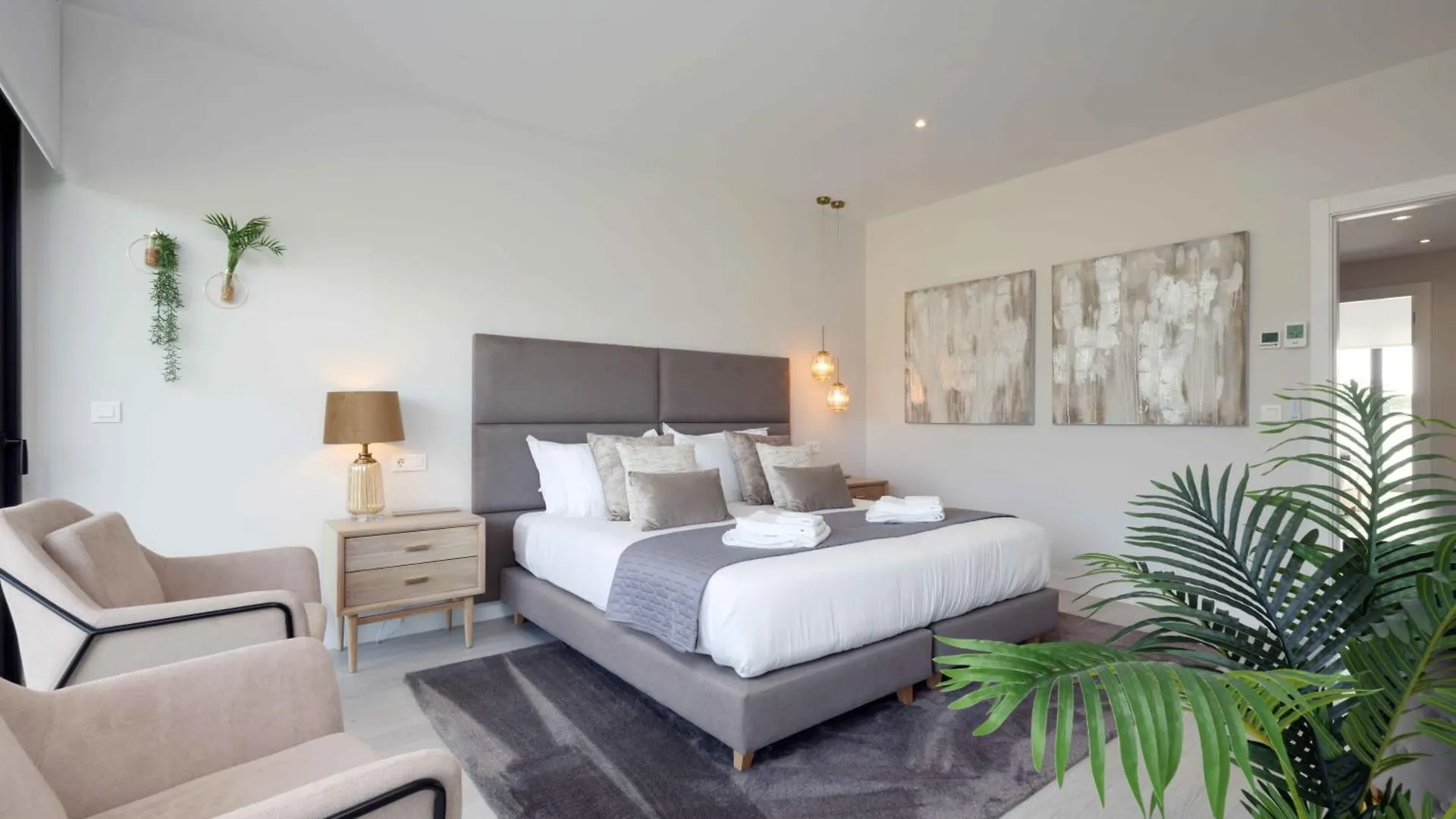 Modern Townhouse On San Roque Golf Club Villa Spain