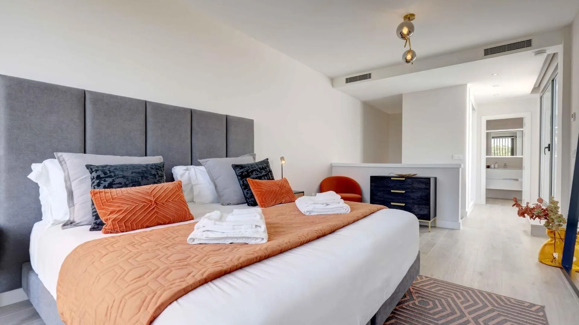 Holiday home Modern Townhouse On San Roque Golf Club Villa Spain