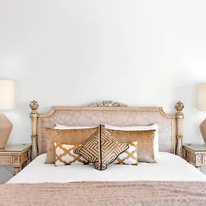 Yolo Spaces - Sotogrande - White House Villa